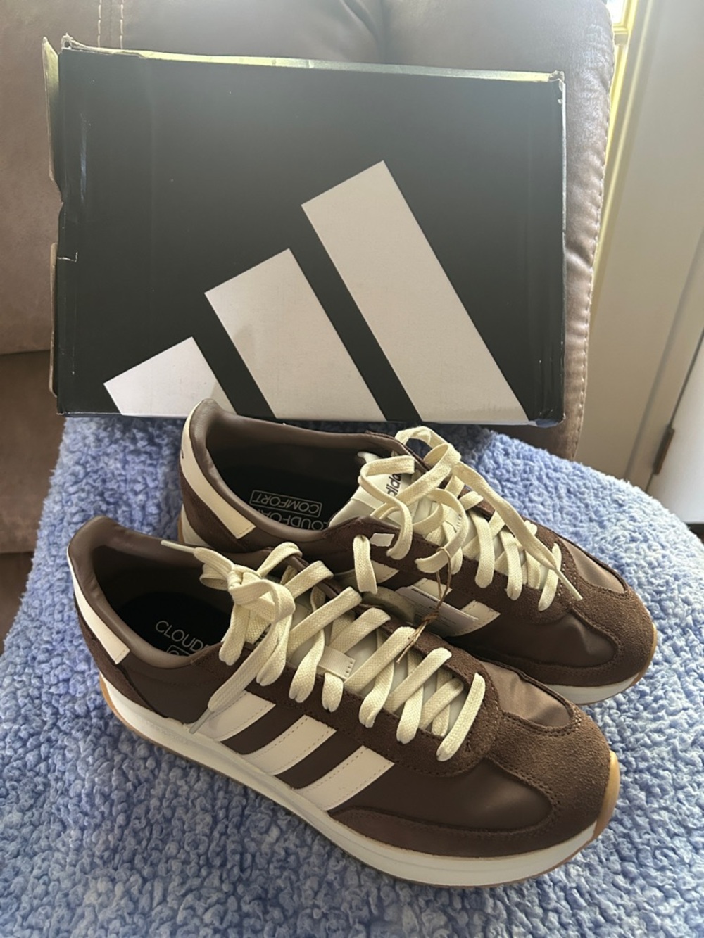 adidas Men’s Brown & Cream Cloudfoam Retro Sneaker